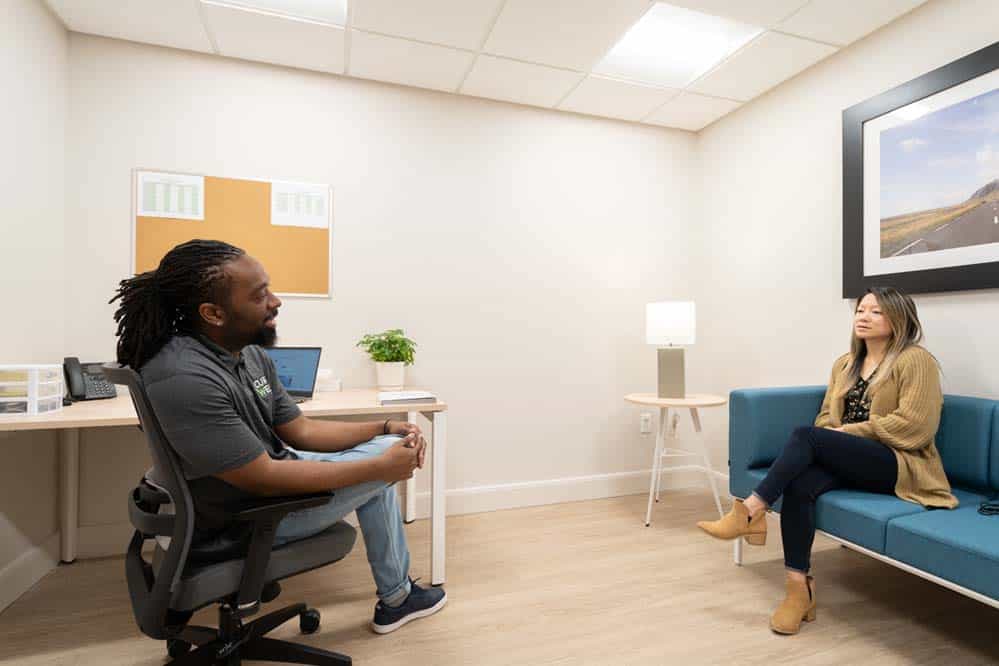 Therapist Office Session A therapist office at CuraWest, a medical detox facility for the treatment of drug and alcohol addiction in Denver, Colorado.